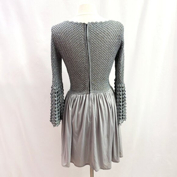Vintage silver metallic bell sleeve crochet dress - fits like a Medium - Picture 5 of 8